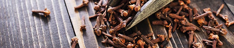 Spices In Tikka Masala - Cloves (Laung) - SpiceRally