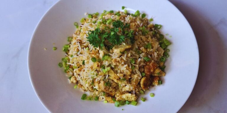 Signature Spicy Garlic-Egg Fried Rice Recipe- The Ultimate Comfort Food with a Kick!