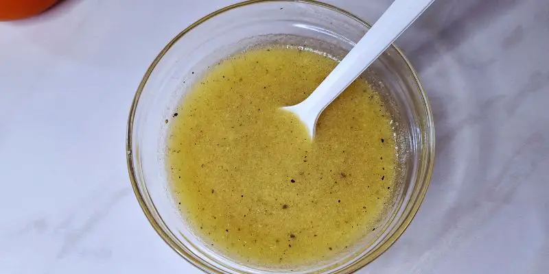 Ginger-Garlic Apple Cider Vinaigrette Recipe