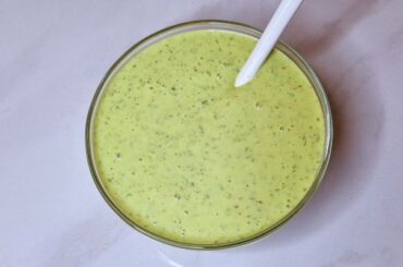 Homemade Taco Bell Avocado Ranch Sauce Recipe